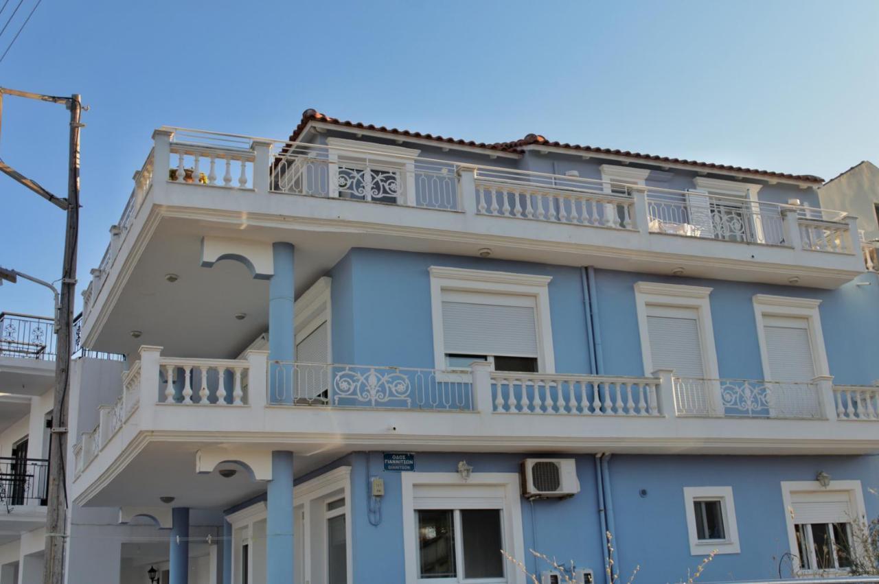 La Maison Bleue Daire Lixouri Dış mekan fotoğraf